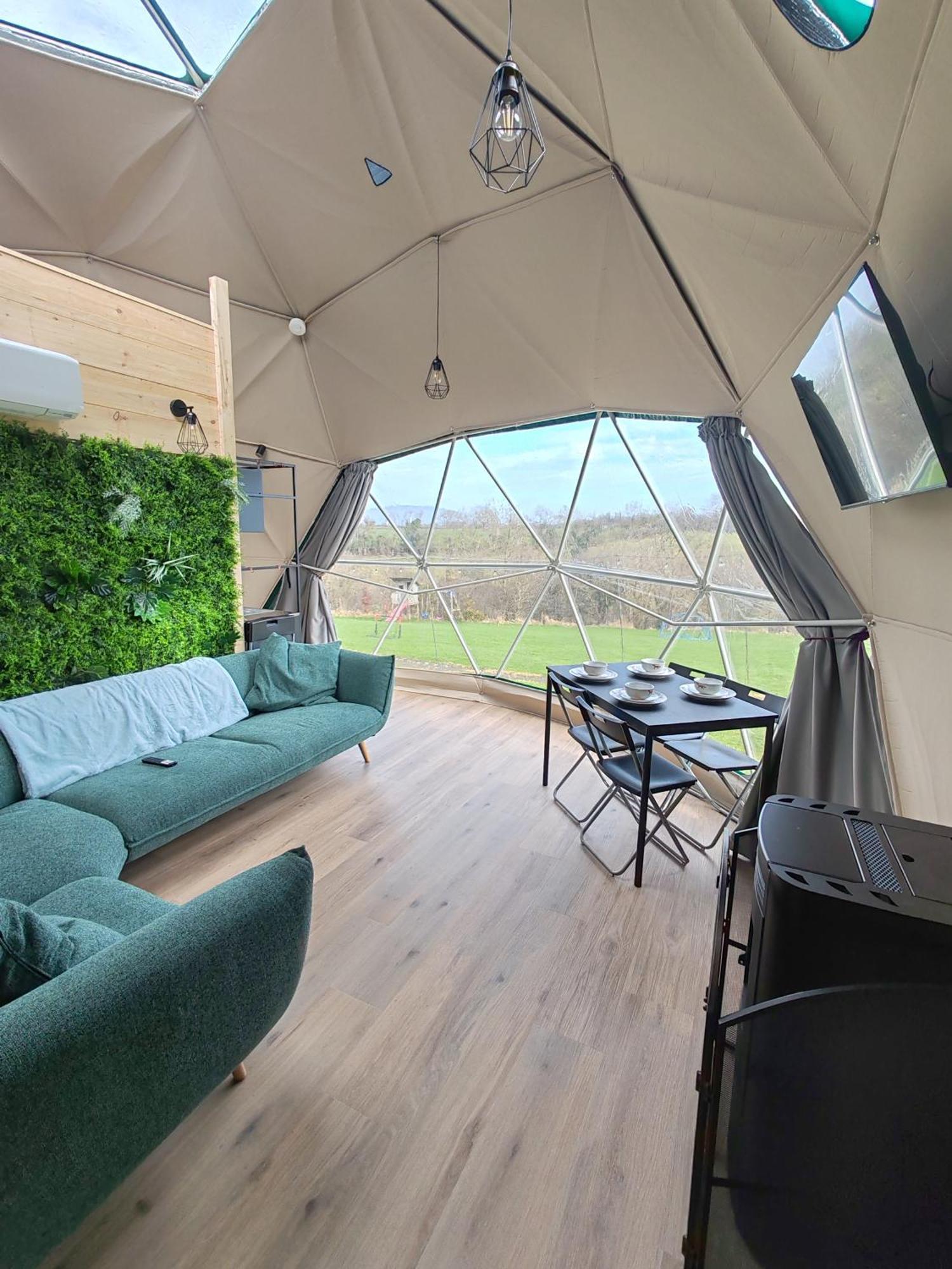 Little River Glamping Ballymoney Exterior foto